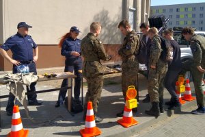 Stoisko przygotowane przez wykładowców Szkoły Policji w Słupsku.