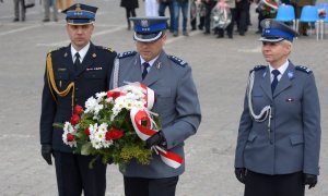 Delegacja słupskich służb mundurowych podległych MSWiA.