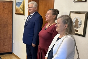Pożegnanie odchodzących na emeryturę pracowników Szkoły Policji.