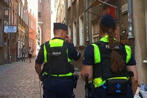 Służby na ulicach Gdańska.