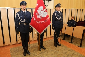 Poczet sztandarowy Szkoły Policji w Słupsku.